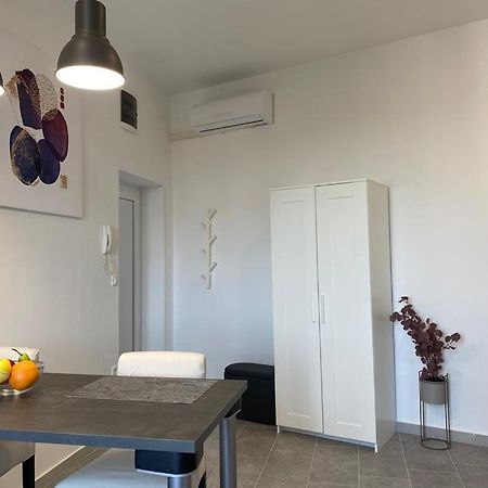 City Vibes Apartment Пула Экстерьер фото