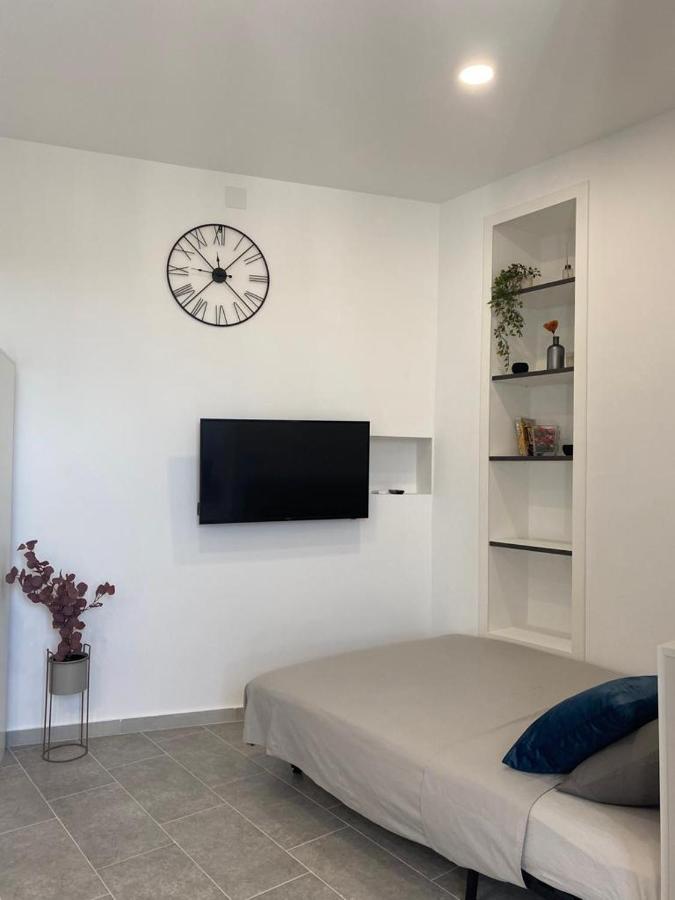 City Vibes Apartment Пула Экстерьер фото